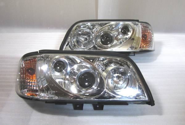 95年ベンツC200(W202) SONARの左右ヘッドライト SK3301-11394(ヘッド