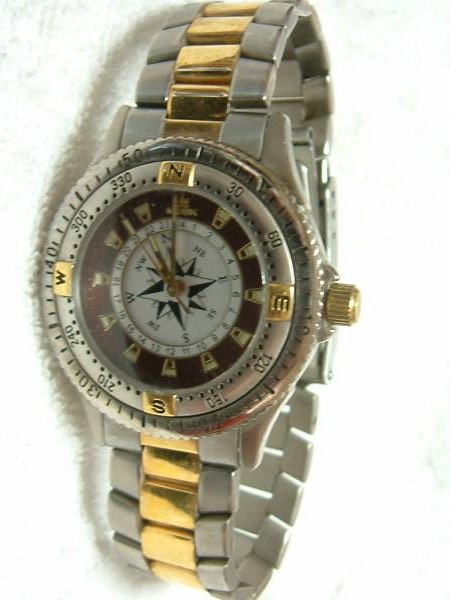 MUSK　ムスク　コンパスウオッチ　腕時計　1月に電池交換済