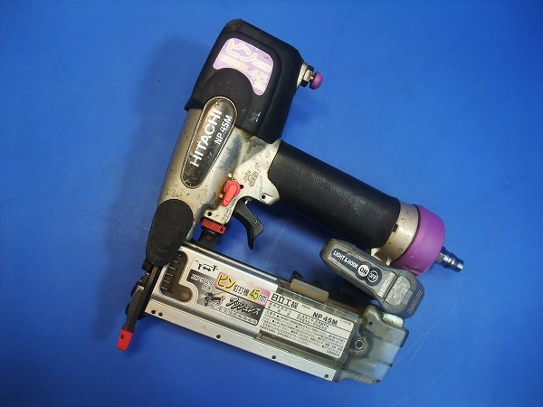 ◆日立◆ 常圧ピン釘打機　NP45M　(666)