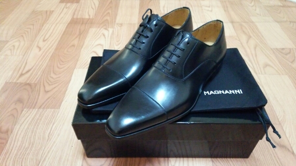マグナーニ MAGNANNI 12623 42 ブラック(26.0cm)｜売買されたオークション情報、yahooの商品情報をアーカイブ公開 -  オークファン（aucfan.com）
