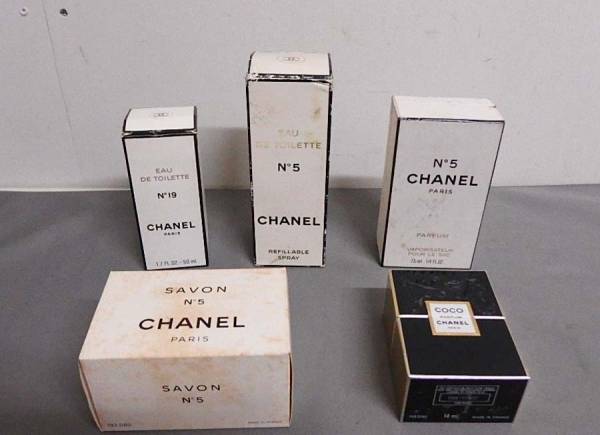 82g/シャネルCHANEL/COCO/No5/No19/石鹸等5点