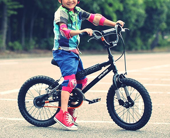 ☆新発売！DOPPELGANGER初16インチのジュニア仕様BMX黒_cha16