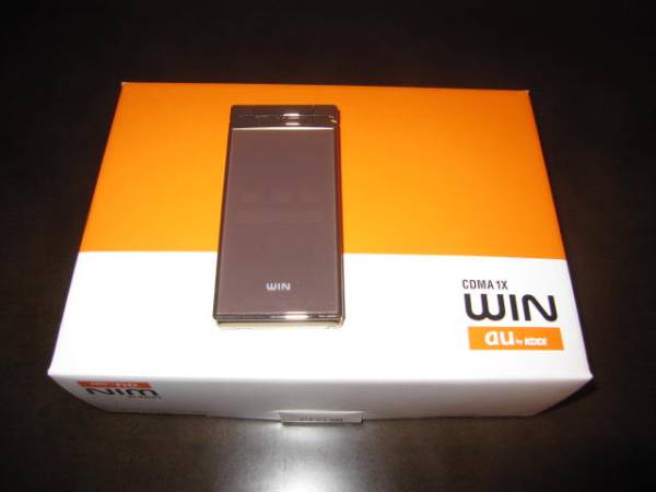 ■W64S　新品未使用　シャインゴールド　