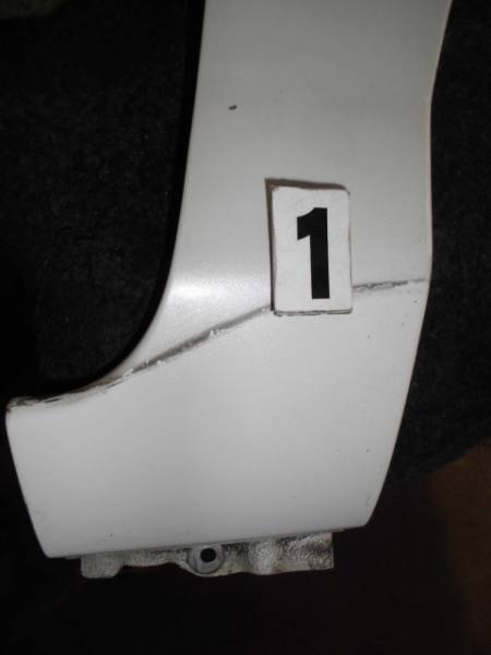 フィット　ＧＤ１　右フロントフェンダーパネル　【530209】0327