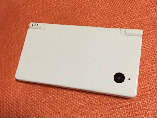 任天堂DSiホワイト中古_2
