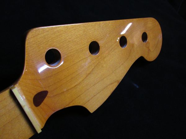 ◆国産/最高品質◆プレシジョンベース★飴色着色ネック◆ PB02