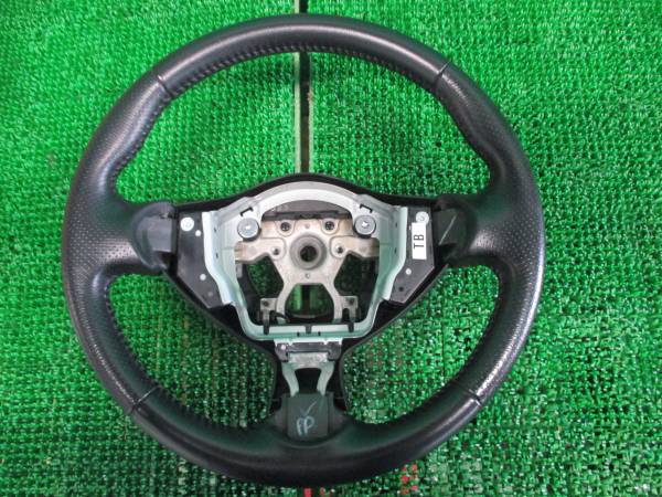 27Y 日産 ジューク F15 純正 レザー/革 ステアリング ハンドル