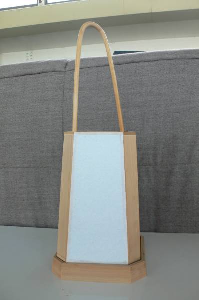 ◇茶道具　足元行燈　木地　4000円