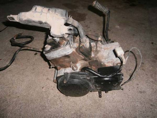 RZ50　5R2　純正エンジン①　