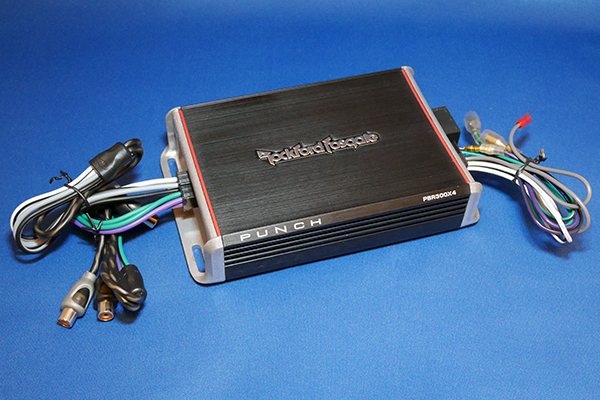 ロックフォード Rockford PBR300X4 小型4chAMP 75W×4 中古美品