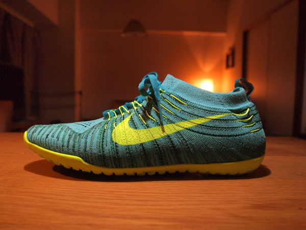 NIKE FREE HYPERFEEL RUN ナチュラル ラン altra 27