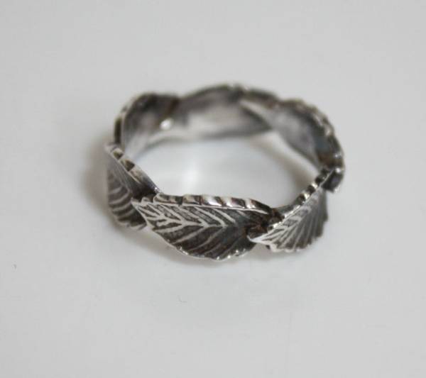 アガットagete リーフモチーフ葉っぱシルバーリング16号位指輪 指輪 売買されたオークション情報 Yahooの商品情報をアーカイブ公開 オークファン Aucfan Com