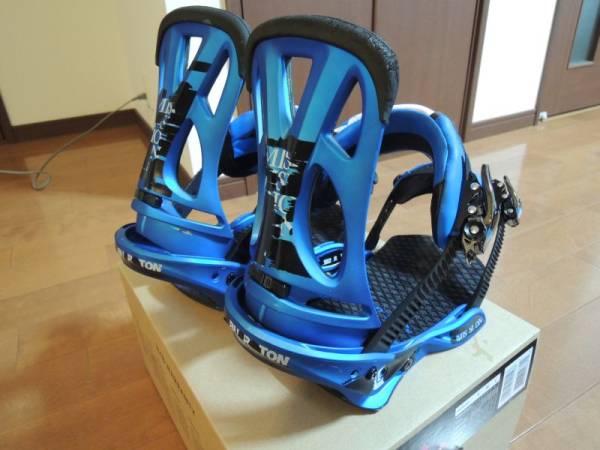 Burton Mission 2012 メタリックブルー 6~8インチ用