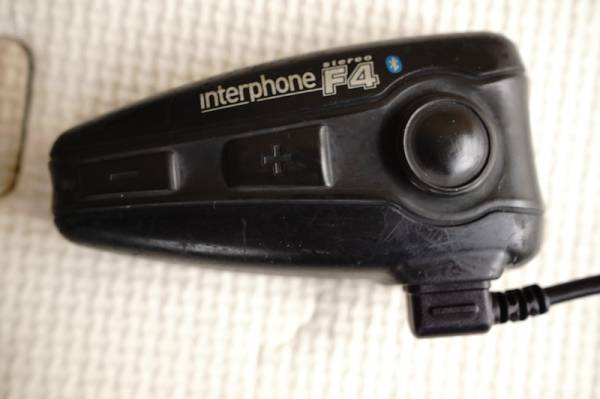 interphone F4　Bluetooth　ヘッドセット　ヘルメット用　バイク