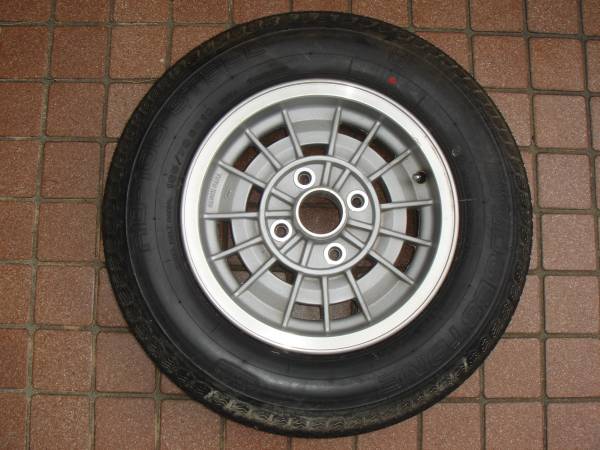 新車外し【サバンナRX-7 SA22C】純正ホイール&タイヤ 1本(純正品 