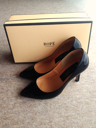 ROPEポインテッドパンプスドゥロワーアパルトモン大草直子今期