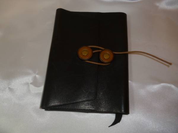 ★コーチ★小説★手帳ケース★ブックカバー★レザー／本皮