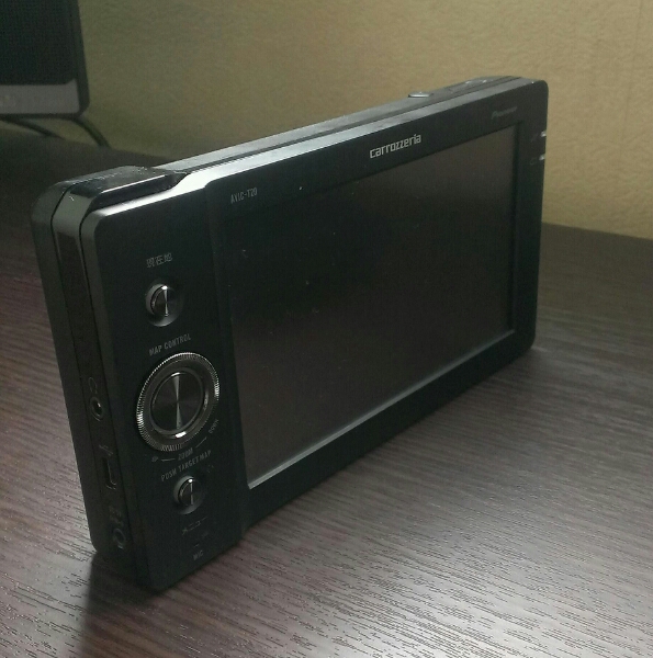 カロッツェリア　カーナビ　ポータブル　ワンセグ　AVIC-T20
