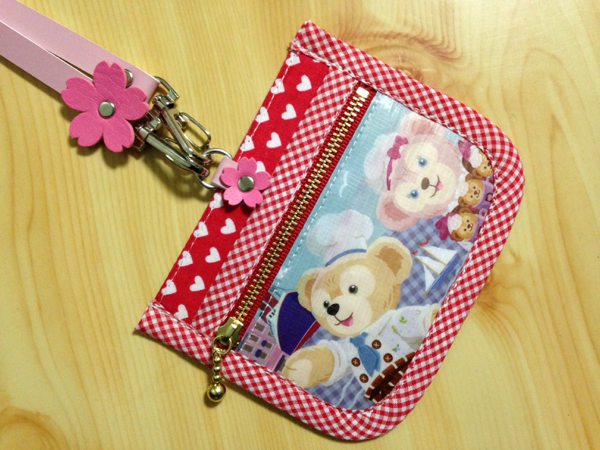 ダッフィー シェリーメイ 小銭入れ付きパスケース ハンドメイド 定期入れ 売買されたオークション情報 Yahooの商品情報をアーカイブ公開 オークファン Aucfan Com