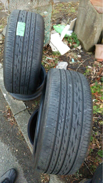 245/35-20　中古タイヤ2個セット