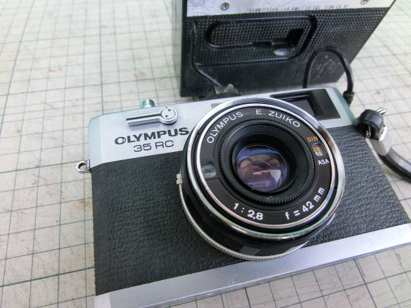 OLYMPUS ３５ＲＣ + ナショナルNiniTopⅡストロボ付 現状売切り_2
