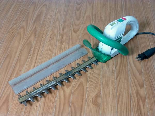 National 庭木バリカン EY3301 現状品