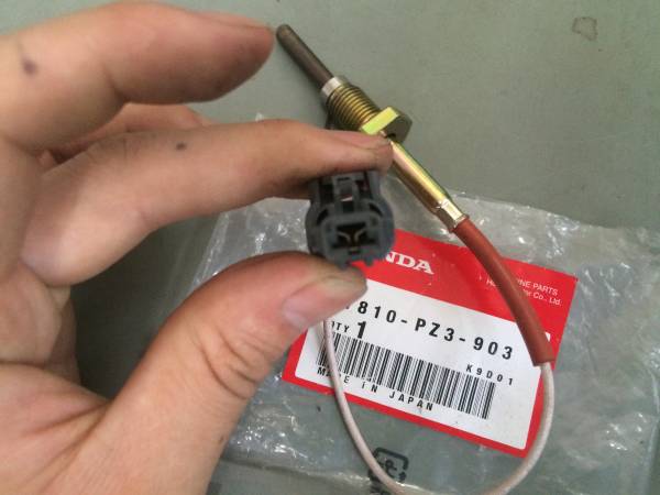 ホンダ バモス アクティ 純正排気温センサー 37810-PZ3-903(マフラー
