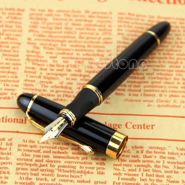 送料無料・万年筆・ブラックミディアム・ギフトにぴったり・上品