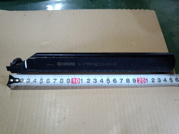 京セラ製ミゾ入れバイトφ３２□３０(GIFVR5032B-501B)