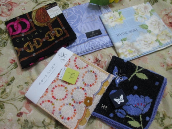 激安ブランドハンカチタオルハンカチセリーヌ ランバン他計5枚 女性用 売買されたオークション情報 Yahooの商品情報をアーカイブ公開 オークファン Aucfan Com