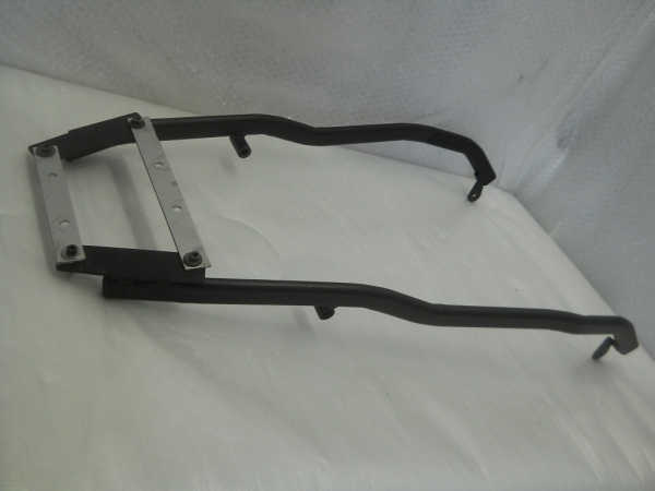 ◆CB1300SF？ GIVI モノラックフィッティング 6548C