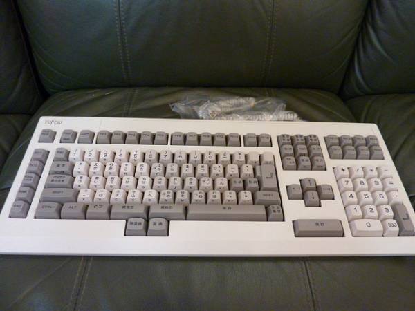 レア？富士通FMRー60系 親指キーボード FMRー60KB212(PS/2キーボード