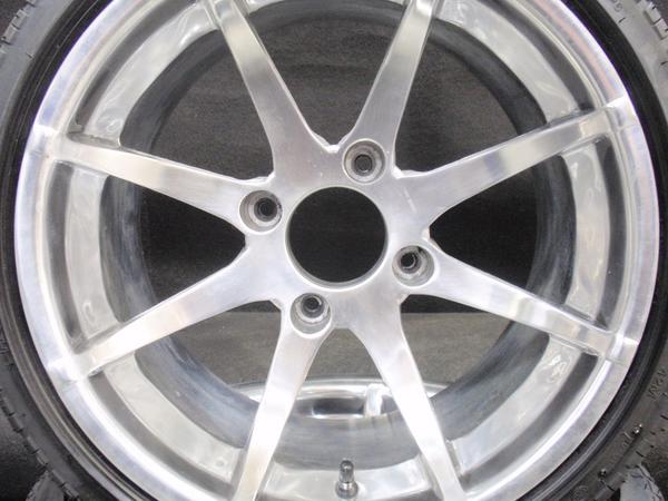 ■１４インチ１８５/３０　トライク・ATVアルミＨ＆タイヤ　３２