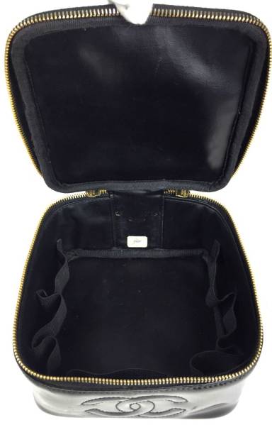 CHANELシャネル エナメルバニティバックポーチ ☆254B25