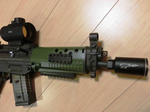 東京マルイ　SIG552　電動ガン　マガジン×4 東京マルイ SIG552 カスタムパーツ スペアマガジン×4(電動ガン)｜売買