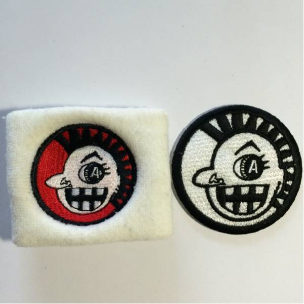 LAUGHIN' NOSE ラフィンノーズ 販促品？布製ワッペン LAUGHIN NOSEラフィン・ノーズ リストバンド ワッペン セット SA