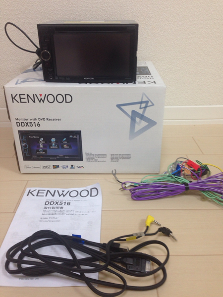 MP3再生可でiPodケーブル付！ KENWOOD DDX516