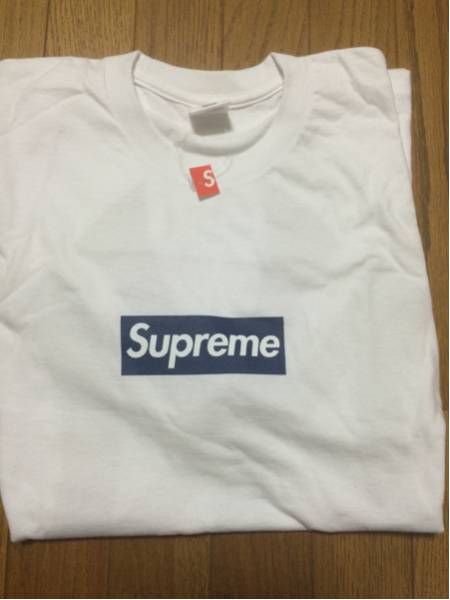 新品未使用シュプリーム ニューヨークヤンキースBOX LOGO L