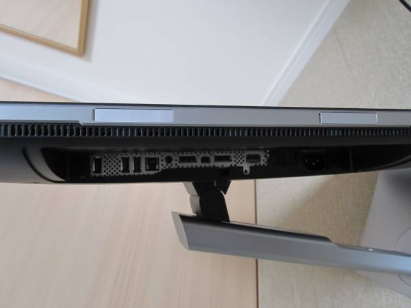 DELL 4Kモニタ P2715Q サウンドバー AC511付き 中古美品(24インチ 