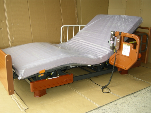 電動介護ベッドプラッツ【ミオレット2モーター】中古作動確認済(介護 