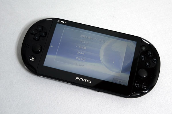 SONY PS VITA PCH-2000 ブラック 本体のみ