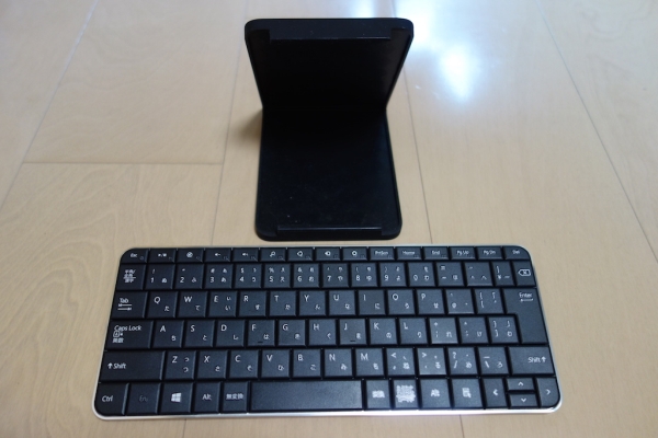 Wedge Mobile Keyboard U6R-00022　箱なし_3