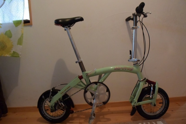 自転車本体 BD-Frog 初期モデル(12インチ) 折り畳み小径自転車