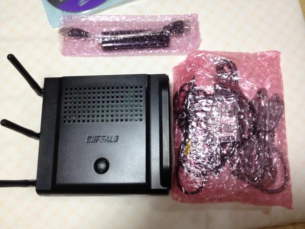 BUFFALO AirStation NFINITI 300Mbps WZR2-G300N/U フルセット_2
