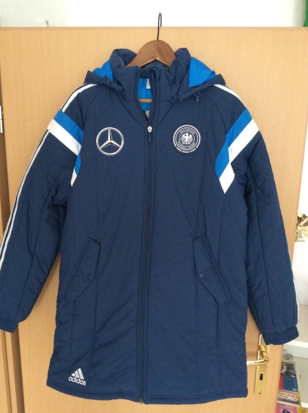 日本産 希少 Adidas スタジアムジャケット ドイツ代表 企業コラボ Benz ダウンジャケット Alrc Asia