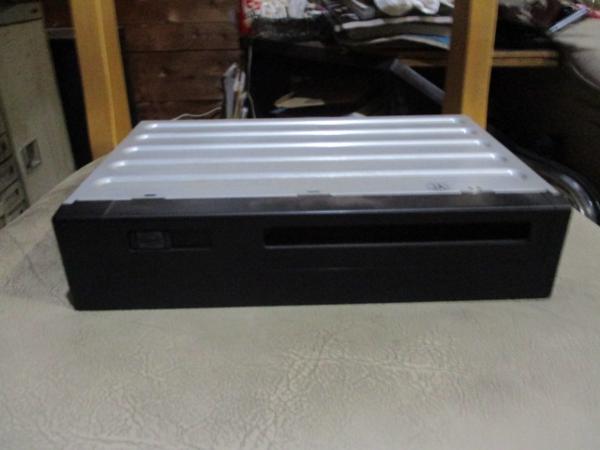 トヨタ 純正 DVDナビ 本体 86841-44010 2009年ROM 中古品