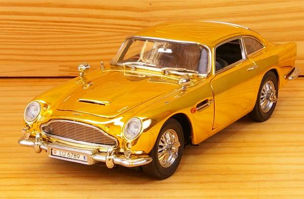 007 アストンマーチン DB5 金 特別仕様車 1/24 ダンバリーミント