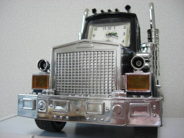 コンボイヘッドのアナログ時計☆トラック☆送料無料☆_2