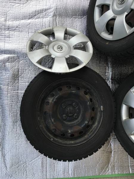 トヨタ ヴィッツ 185/60/15 スタッドレスセット 4本バリ山