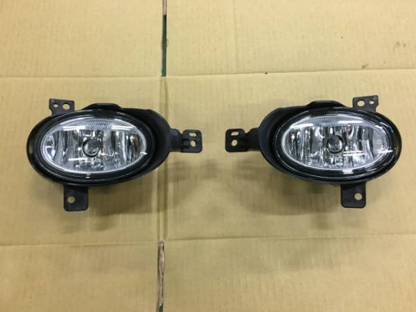 ホンダ純正 フォグランプ新車外し VEZEL/ヴェゼル